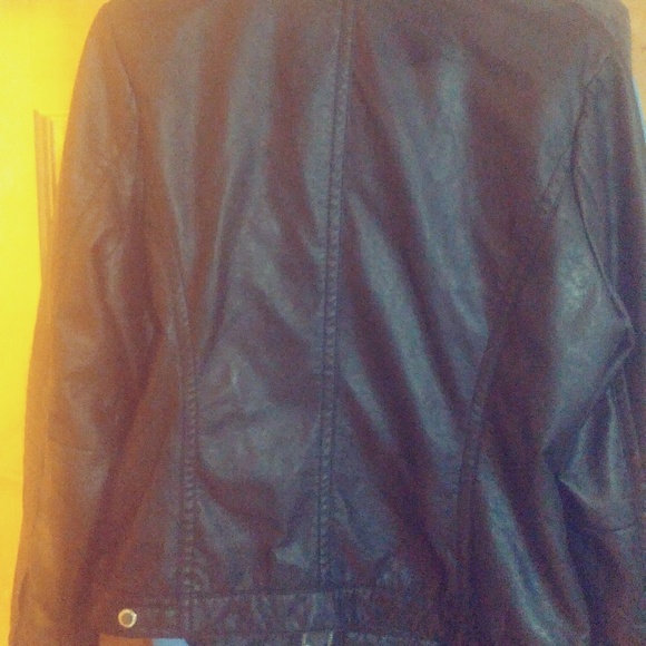 JouJou Size Medium Moto Style Leather Jacket - Picture 6 of 8